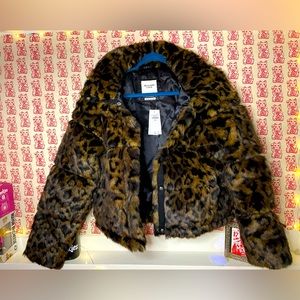 nwt abercrombie & fitch leopard (fake) fur mini puffer jacket sz small